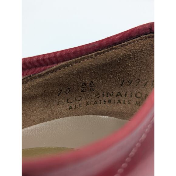 Vintage Mary Jane Burgundy Red Heels Size 7AA Buckle Detail Chunky Block Heel - Picture 8 of 11